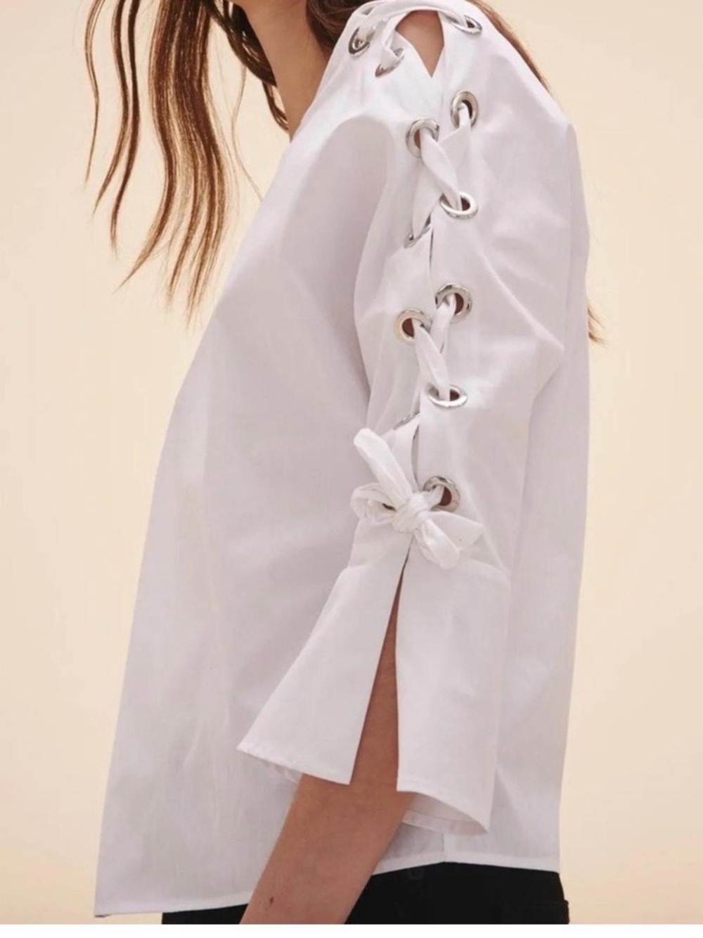 Worthington White Boatneck Top with detail sleeves